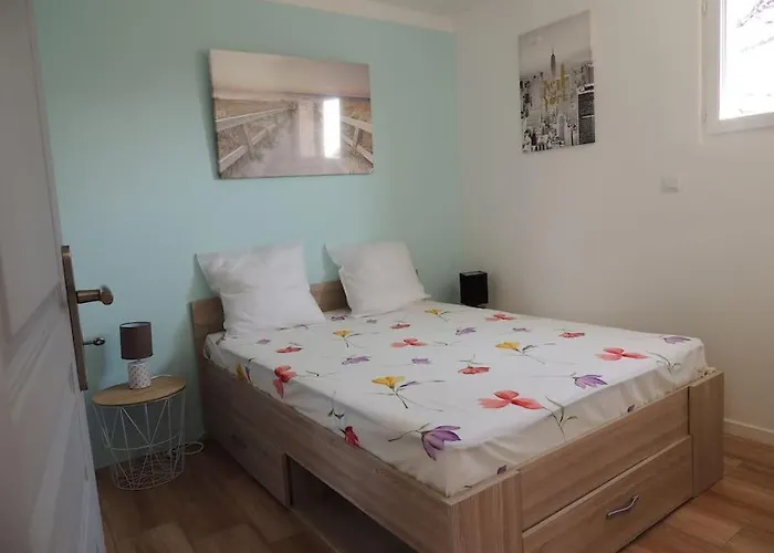 Independant Avec Vue Sur Mont St Michel Holiday home