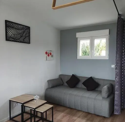 Holiday home Independant Avec Vue Sur Mont St Michel *